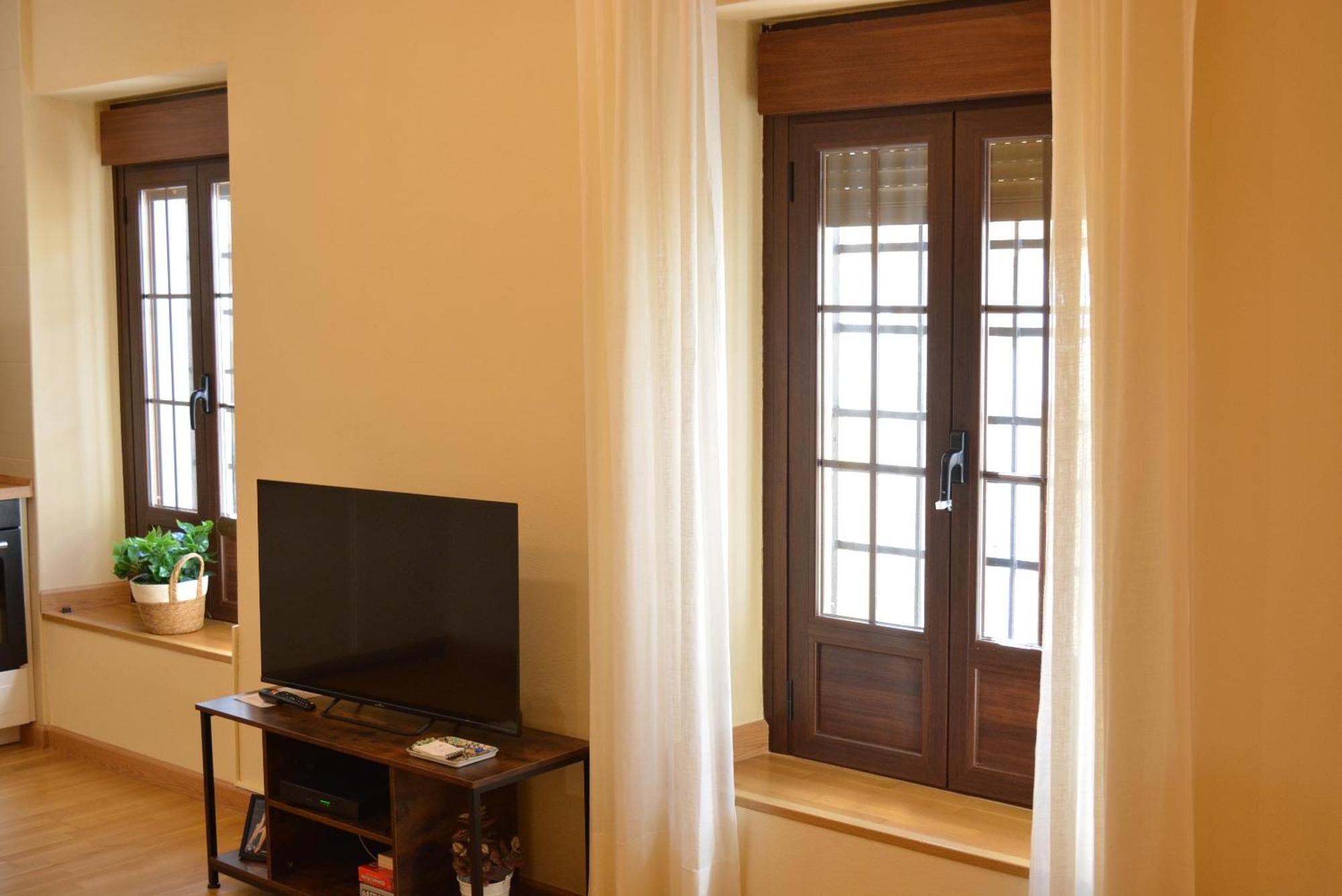 Apartamento Puerta De Cordoba- Exterior Con Balcones Kültér fotó