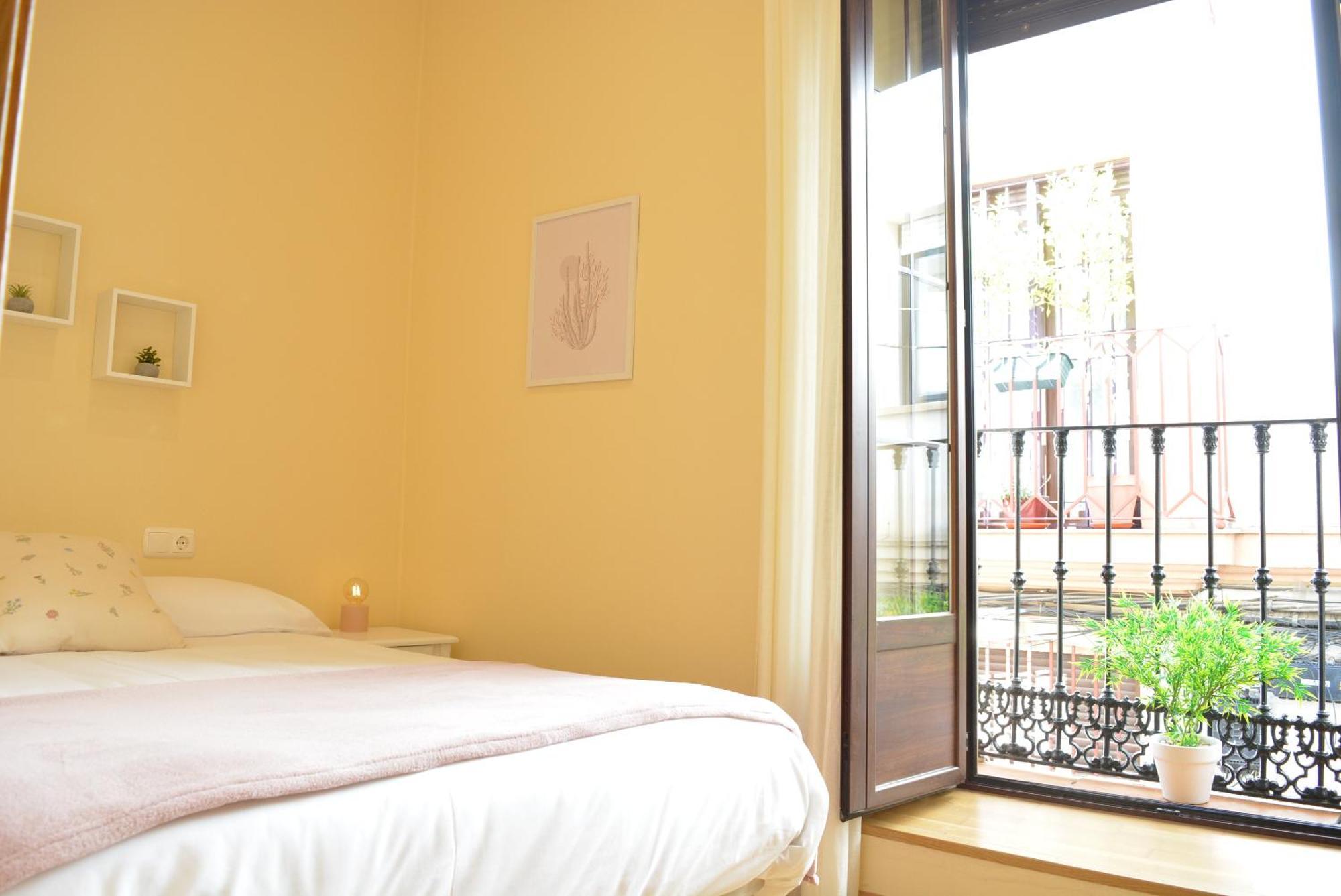 Apartamento Puerta De Cordoba- Exterior Con Balcones Kültér fotó