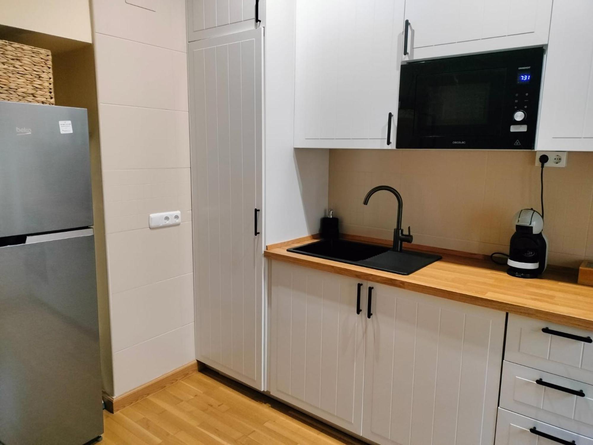 Apartamento Puerta De Cordoba- Exterior Con Balcones Kültér fotó