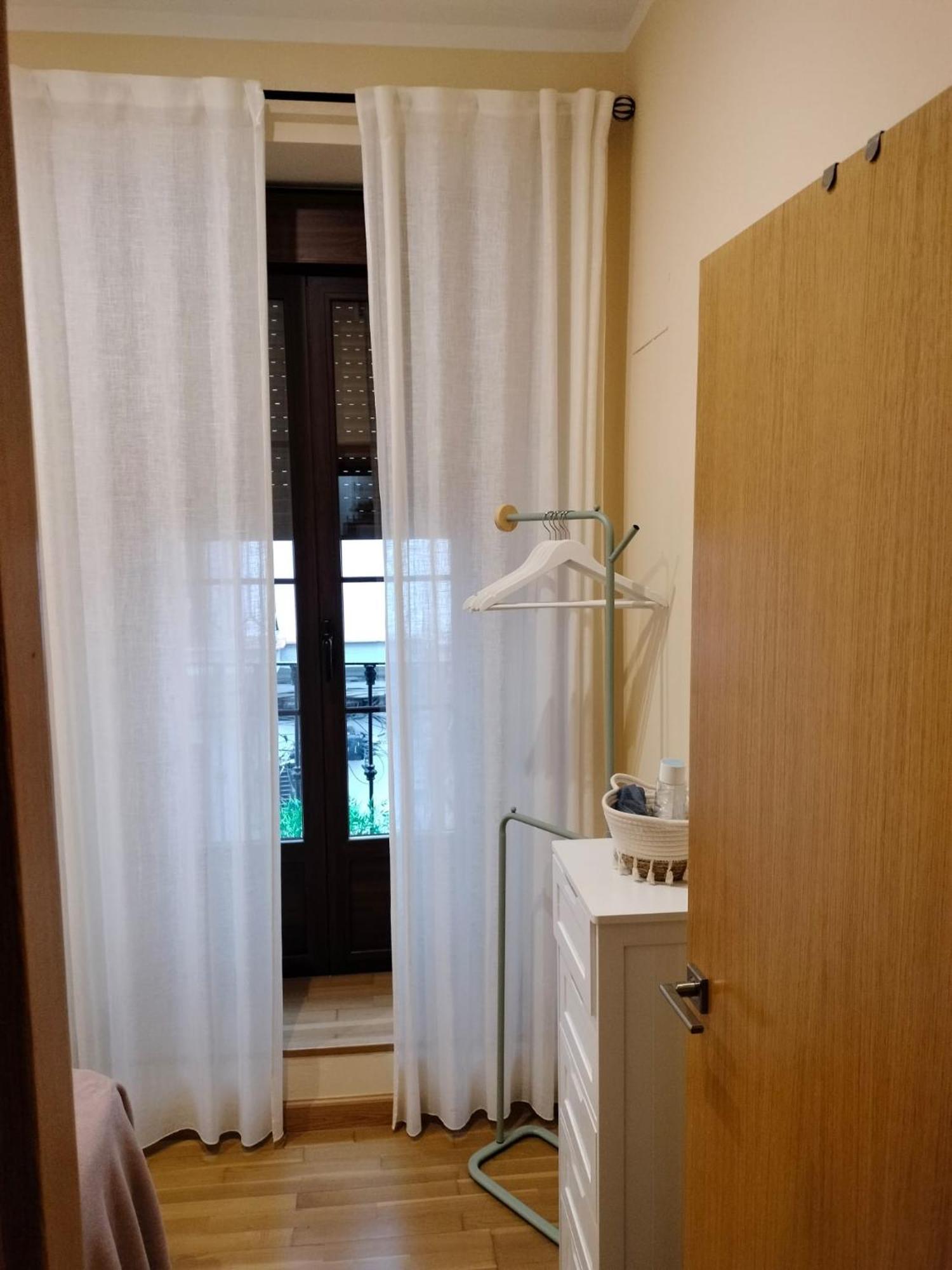 Apartamento Puerta De Cordoba- Exterior Con Balcones Kültér fotó